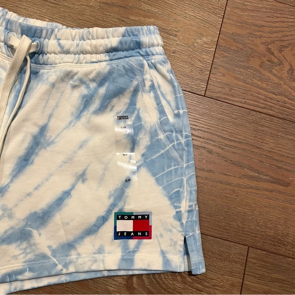 NWT , Tommy Jeans , Paperbag Cotton Shorts , Sz S - Picture 6 of 6